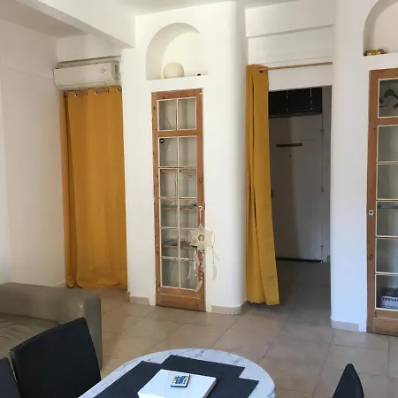 Apartment Pres De La Plage Ensoleille Juan-les-Pins